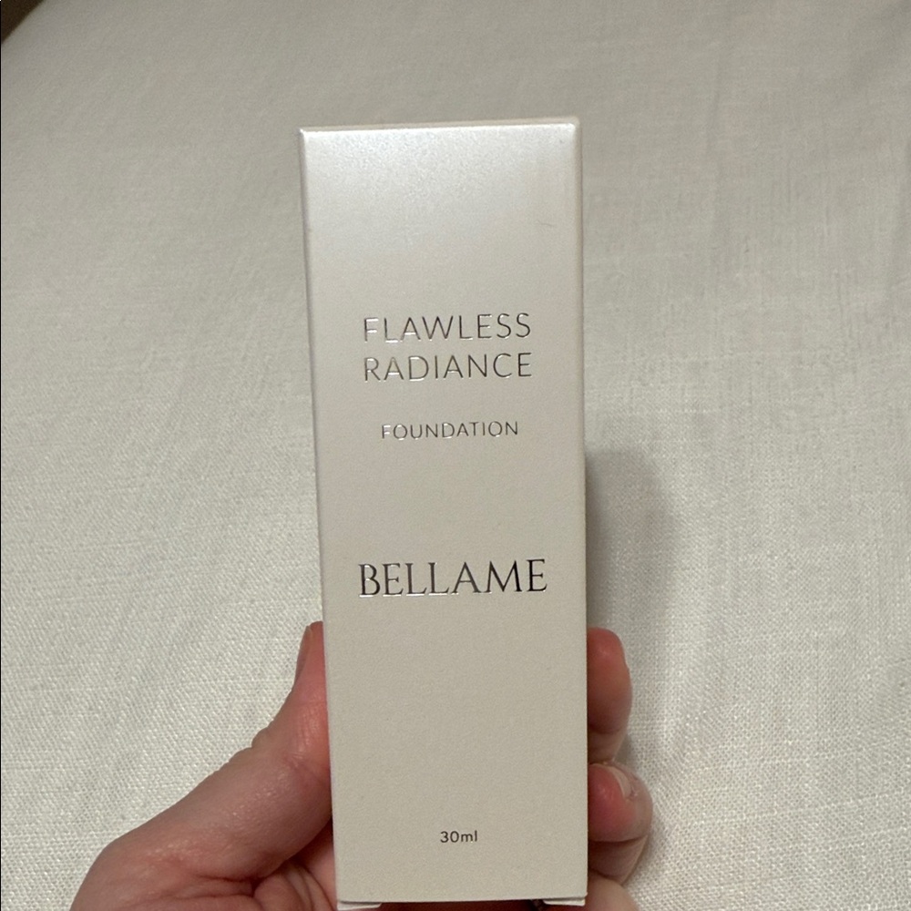 Bellame Flawless Radiance Foundation - Cream